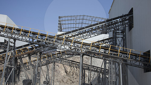 皮帶輸送機(jī)使用中