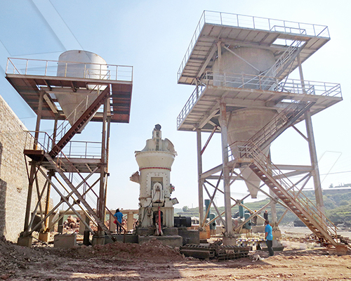 立式磨粉機(jī)生產(chǎn)線現(xiàn)場