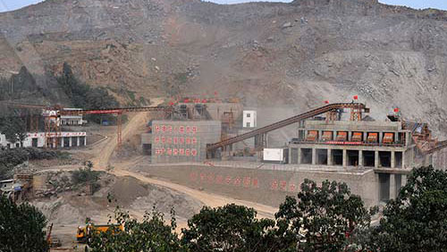 小型碎石破碎機(jī)生產(chǎn)線案例