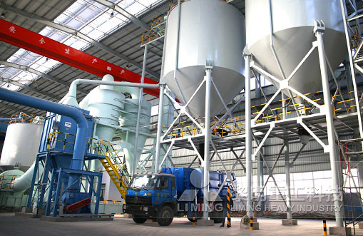 安徽時(shí)產(chǎn)200噸河卵石制砂線(xiàn)生產(chǎn)現(xiàn)場(chǎng) 時(shí)產(chǎn)5噸鋁電解塊磨粉生產(chǎn)線(xiàn)